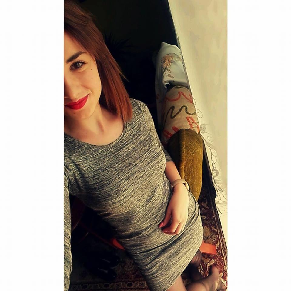 25P sexy females in tights pantyhose nylons 1