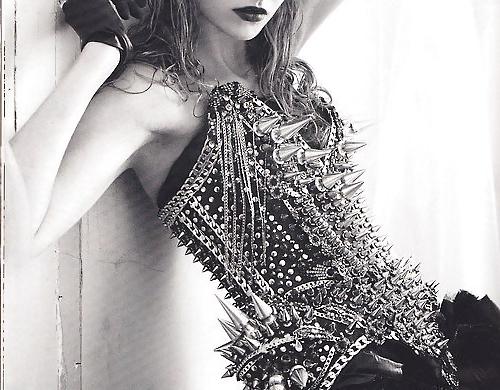 24P Corset 8!