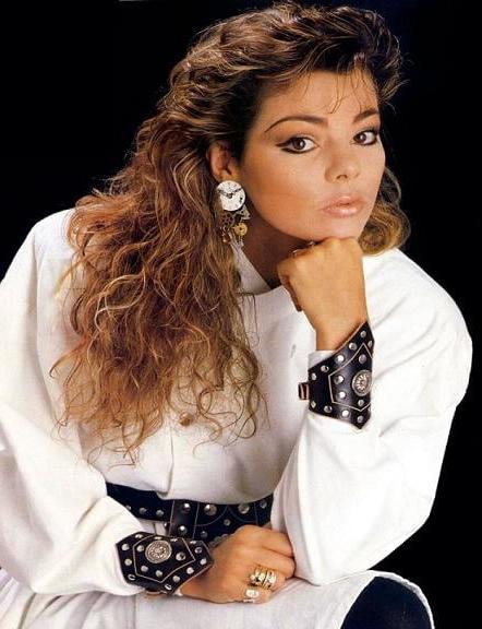 25P 80's disco style: Sandra