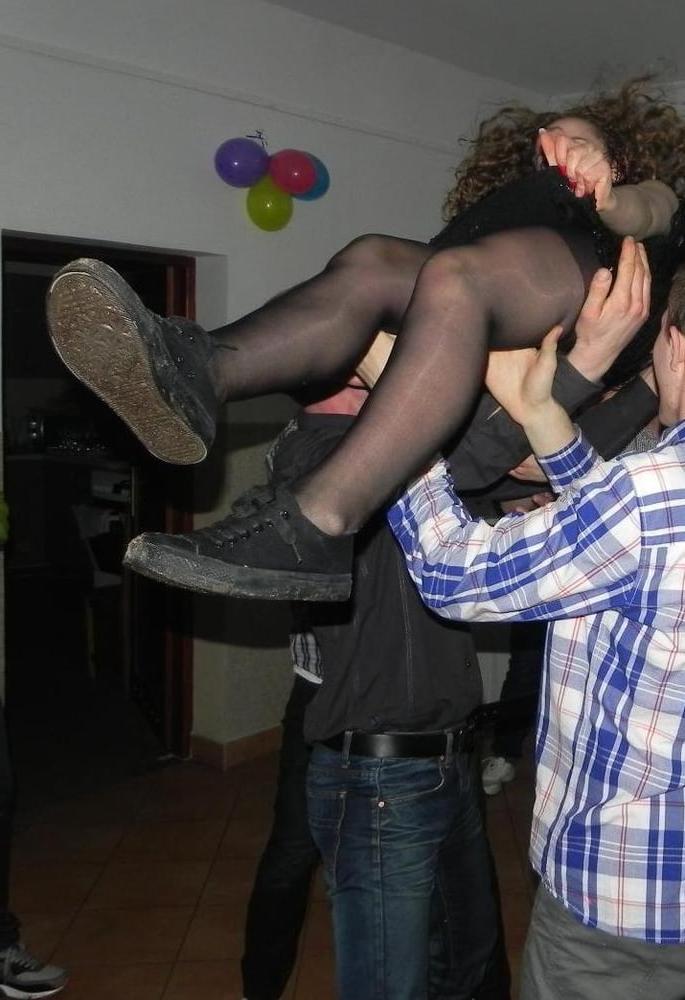 25P sexy females in tights pantyhose nylons 3