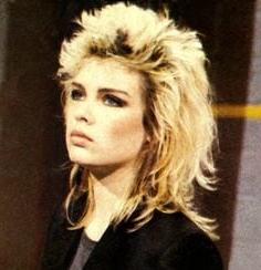 25P 80's disco style: Kim Wilde