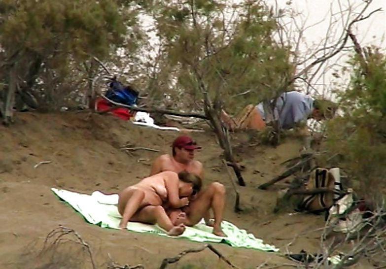25P Outdoor SEX