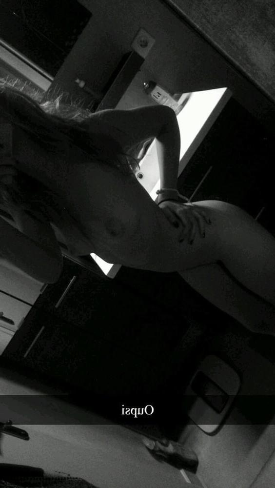 25P French whore exposed 4