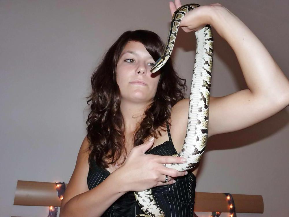 25P SNAKE BEAUTY