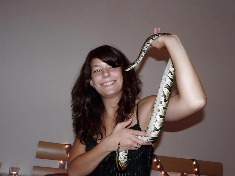 25P SNAKE BEAUTY