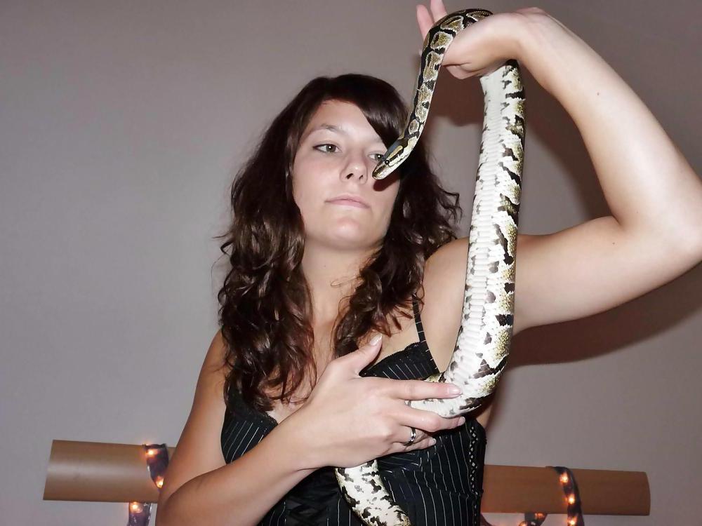 25P SNAKE BEAUTY