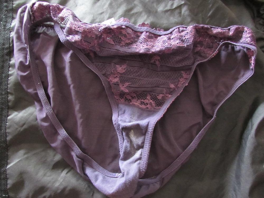 25P 2020 DIRTY PANTIES