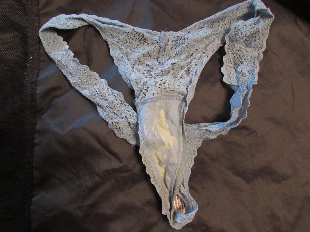 25P 2020 DIRTY PANTIES