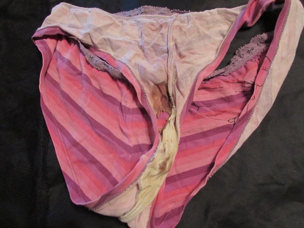 25P 2020 DIRTY PANTIES