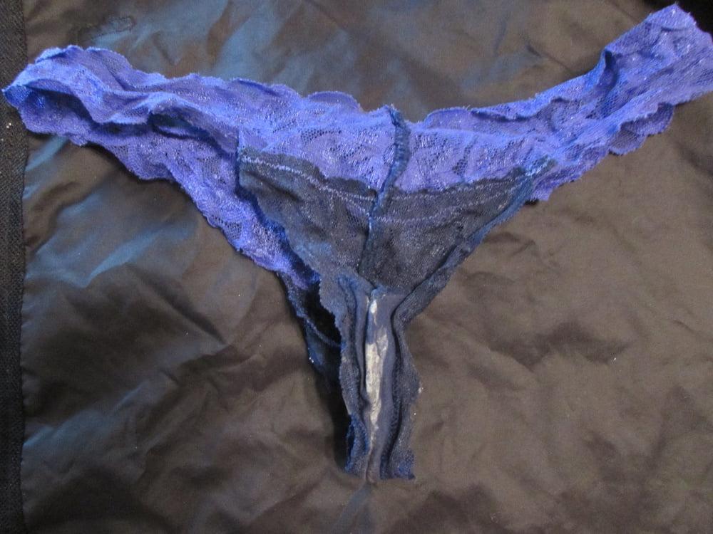 25P 2020 DIRTY PANTIES