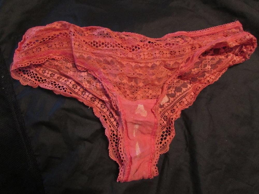 25P 2020 DIRTY PANTIES