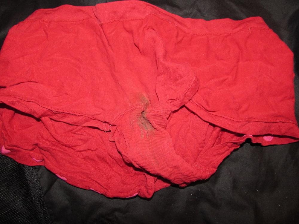 25P 2020 DIRTY PANTIES