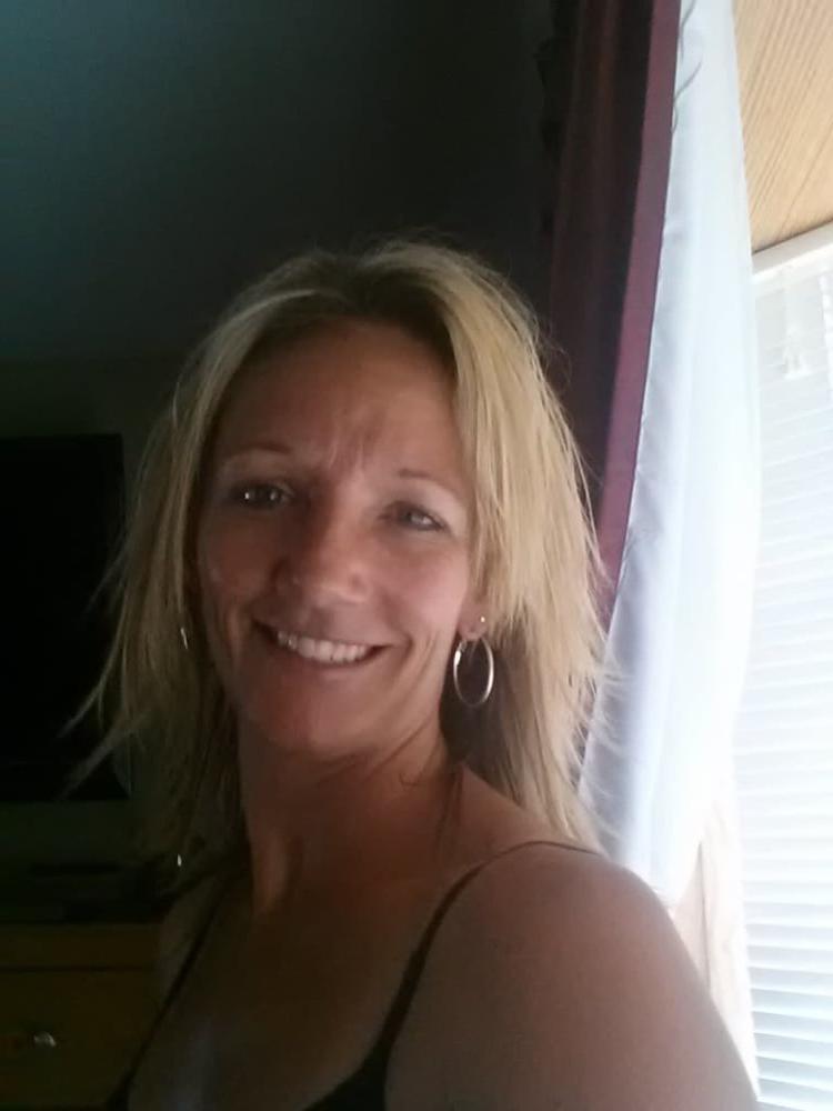 25P StaceyH  Blonde MILF Nice Tight Little Ass