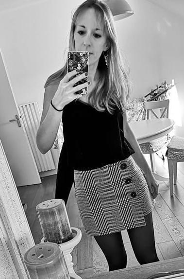 14P NADEGE 33 Y FRENCH WHORE FROM BREST