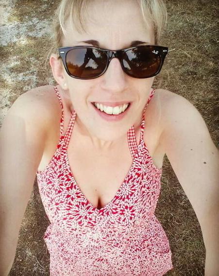 14P NADEGE 33 Y FRENCH WHORE FROM BREST