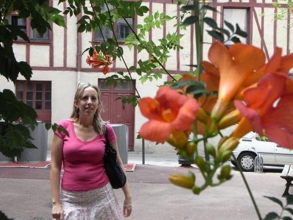 13P NADEGE 33 Y FRENCH WHORE FROM BREST