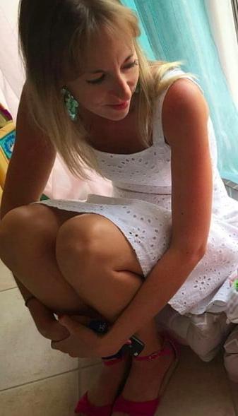 13P NADEGE 33 Y FRENCH WHORE FROM BREST