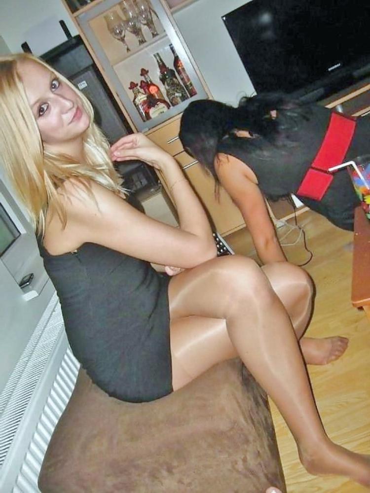 25P PANTYHOSE AMATEURS 319