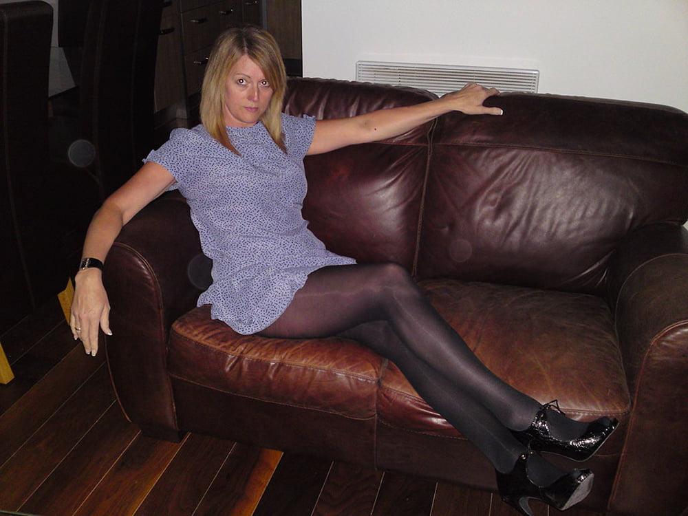 25P PANTYHOSE AMATEURS 319