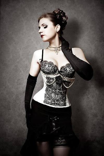 25P Corset 10!