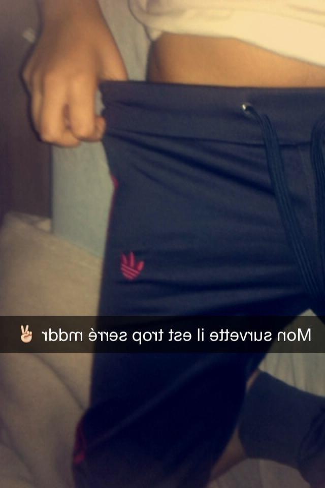 8P French whore exposed 2