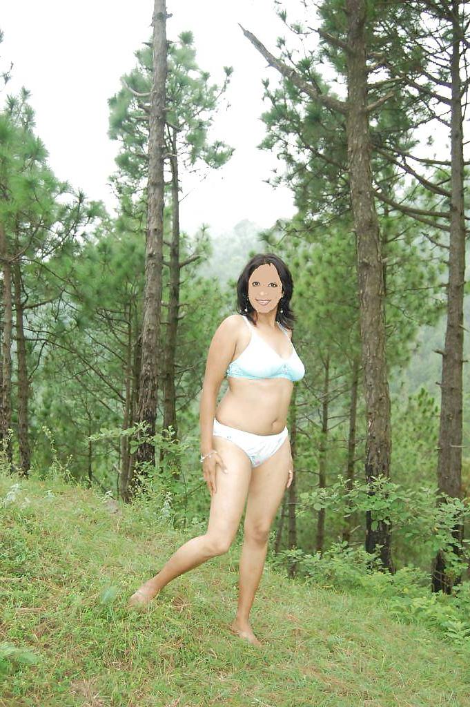 9P Pakistani girl outdoor pictures in pakistan