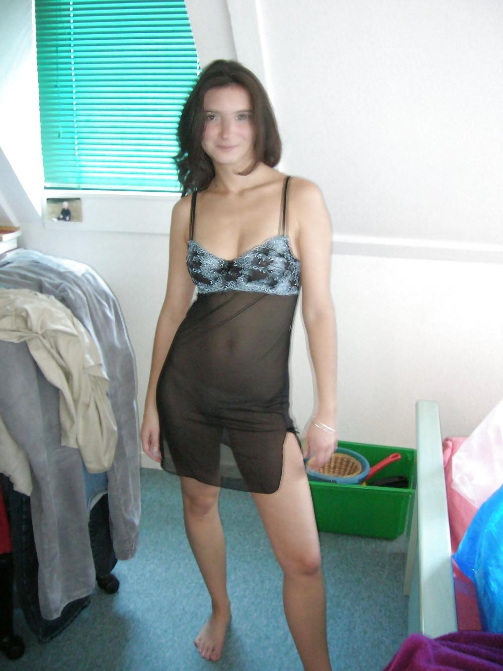 25P French Girl
