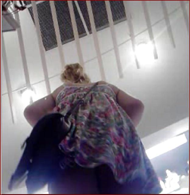 9P Upskirt sweet blondi with little ass