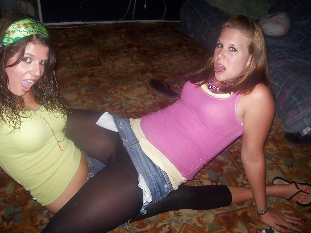 25P Sexy Pantyhose And Stockings 4 By twistedworlds