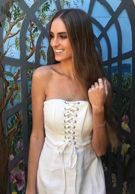 25P Serene, lady with perfect body