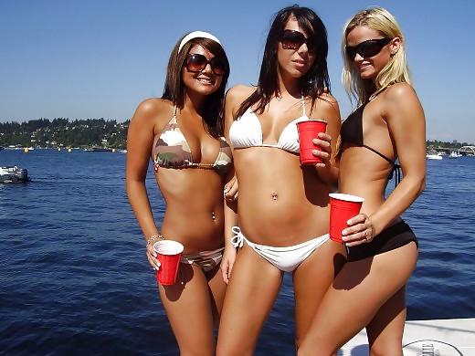 15P Spoiled amateur whores on a boat.