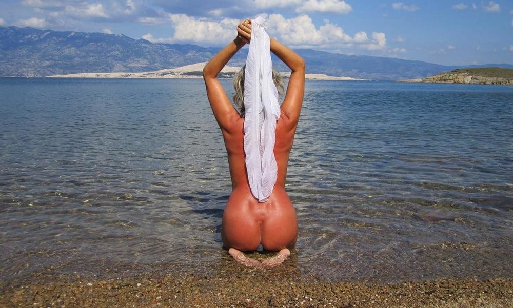 25P 26. Französische Nudisten