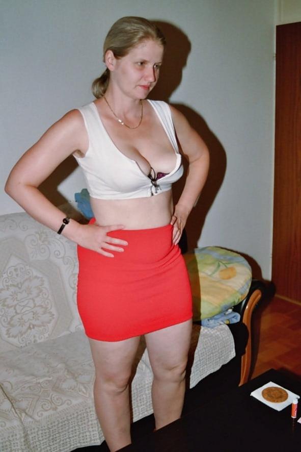15P SAG - The Busty Slut 28