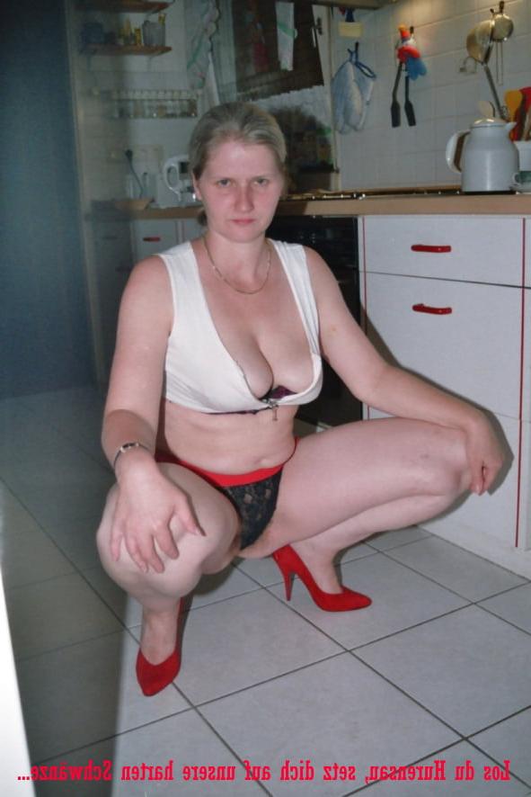 15P SAG - The Busty Slut 28