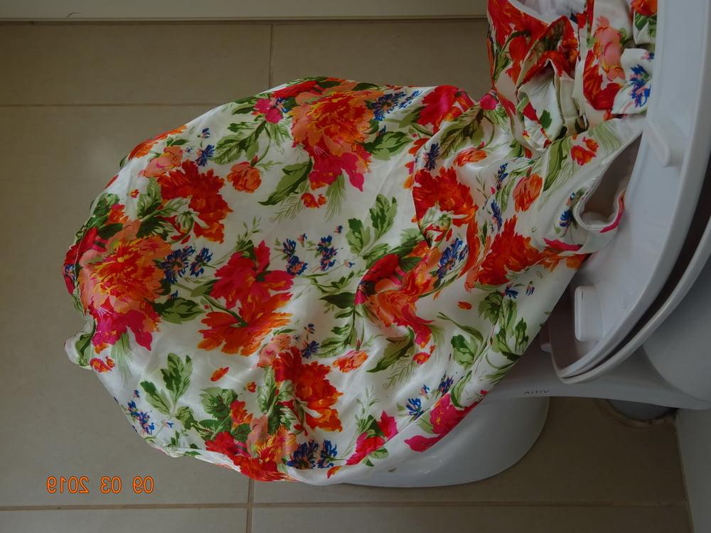9P floral dress 3 piss