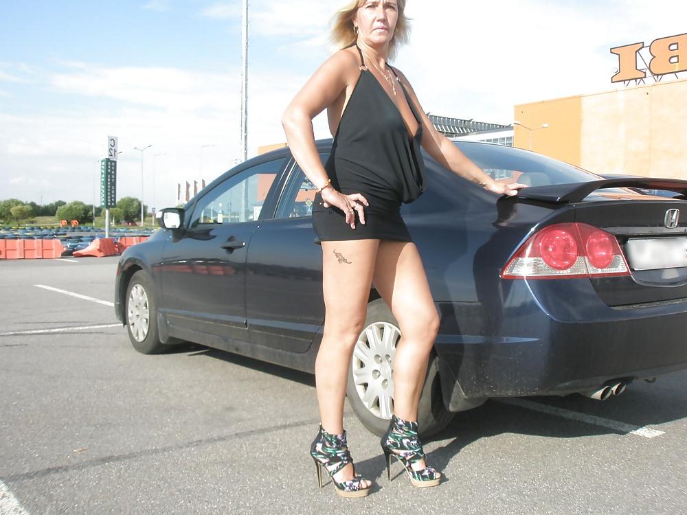 10P Dress & undress