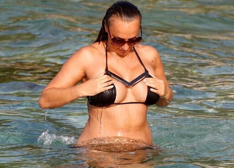 25P Serbian Busty Milf-Goga