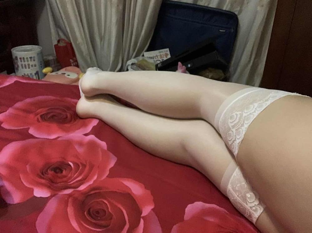 22P New episode of Pantyhose selfie