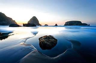 25P BEAUTIFUL HOLIDAY SNAPS 