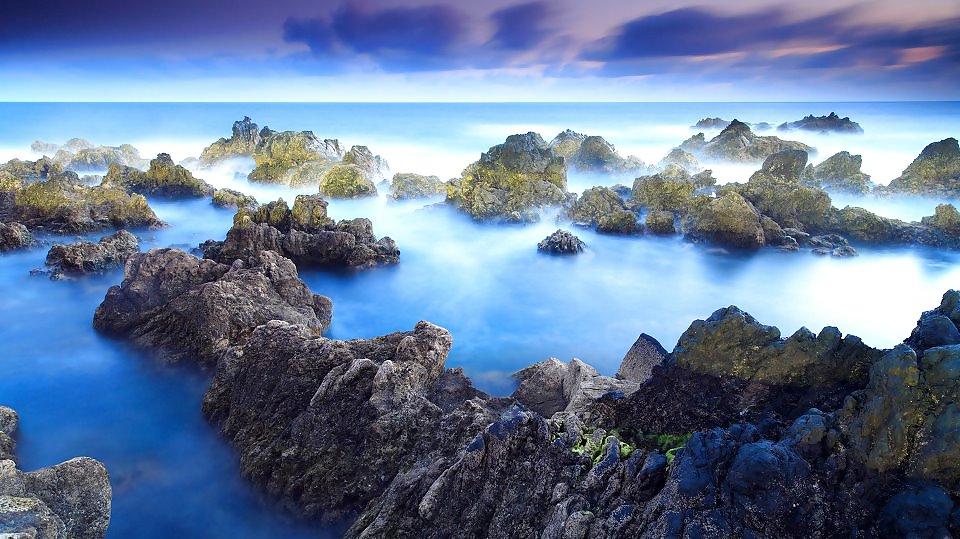 25P BEAUTIFUL HOLIDAY SNAPS 