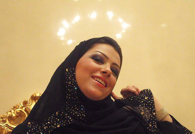 13P I Want to bring them down from my penis hijab