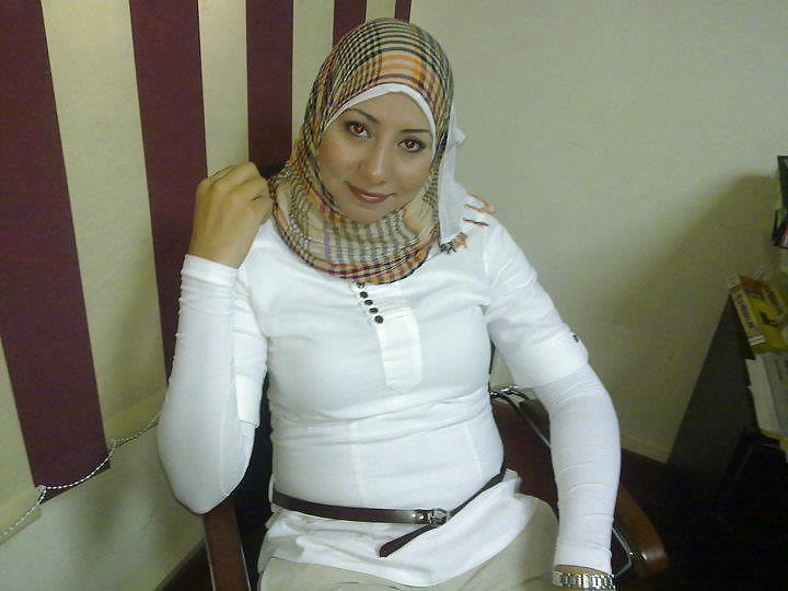13P I Want to bring them down from my penis hijab