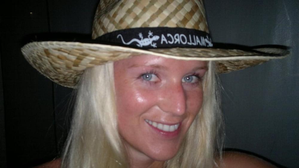 25P Women Need Exposure 856 - Young Blonde Holiday