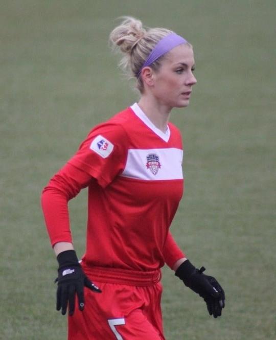 25P Canadian  soccer  girlfriend