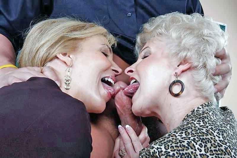 25P I Love to see Blowjob Matures 04