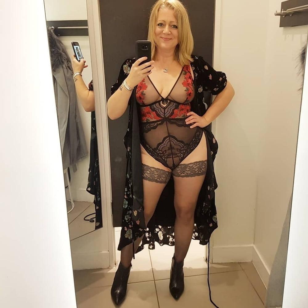 25P I Want to Fuck Your Hot Mom