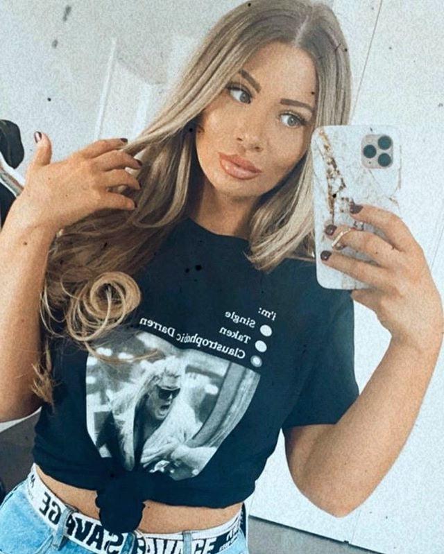 25P Shaughna Phillips Love Island 2020