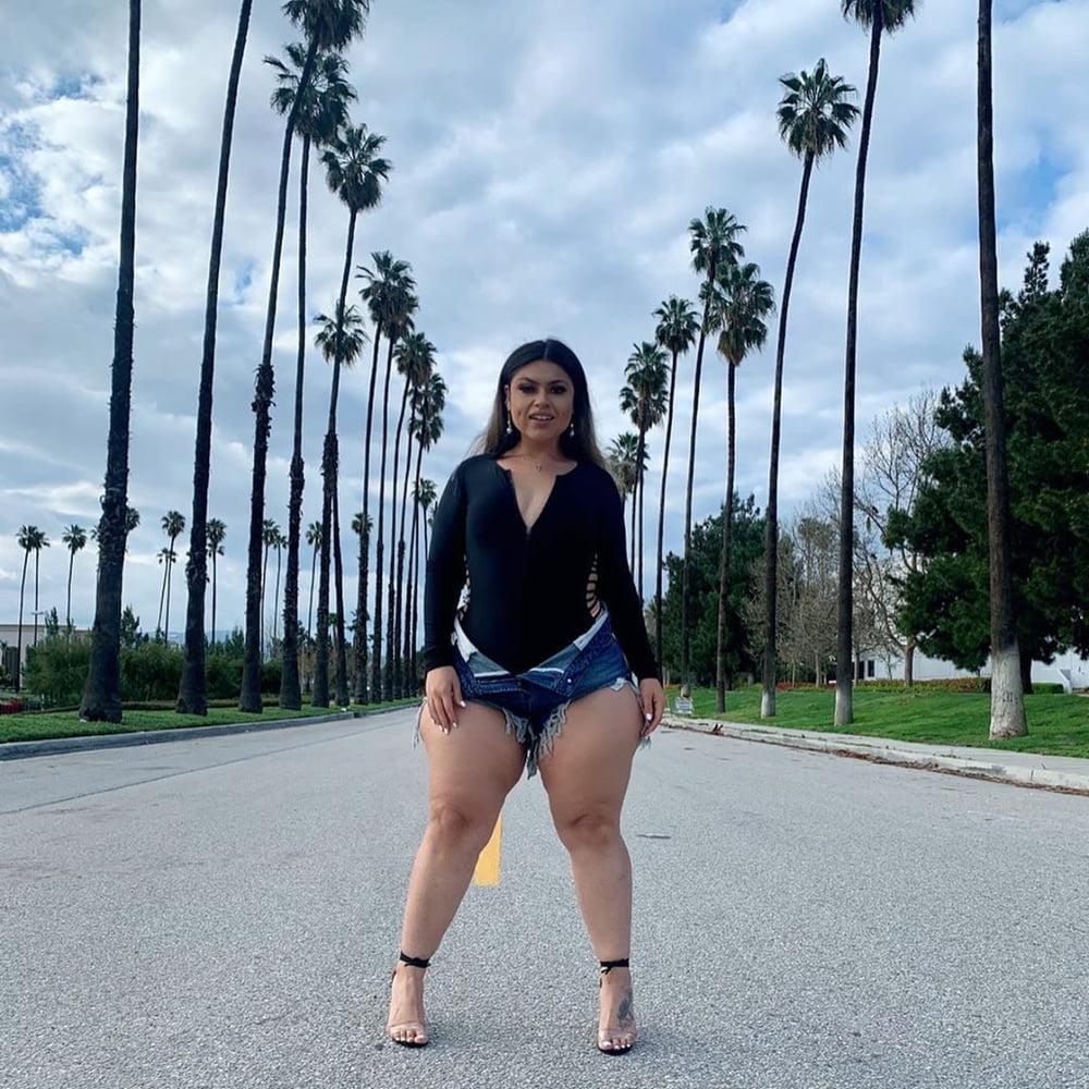 25P PAWG 2