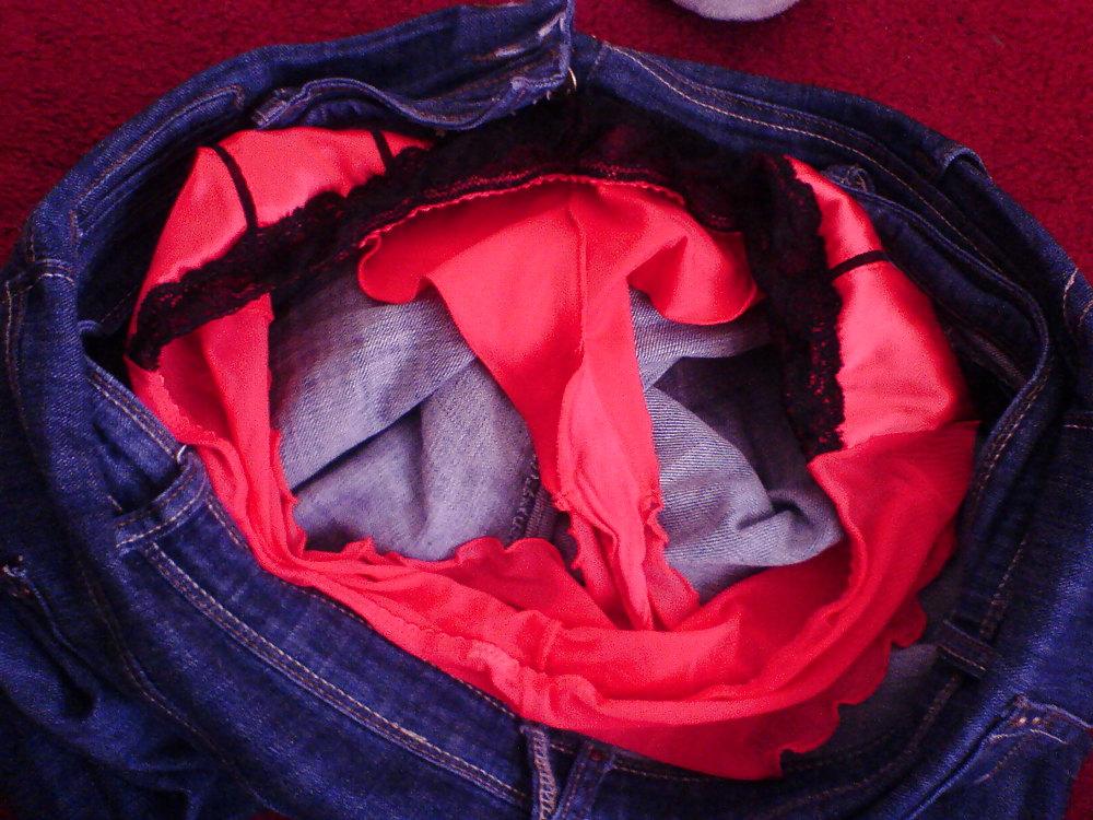 11P More GF Sister 1 panties plus hidden cam pic