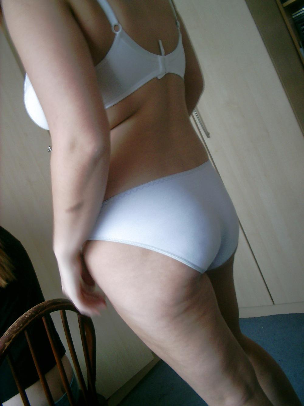 11P More GF Sister 1 panties plus hidden cam pic